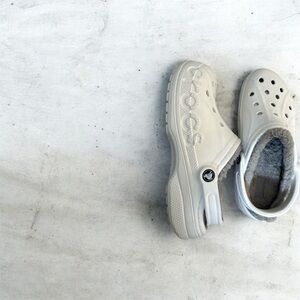 CROCS White Fuzzy Lined Loafers